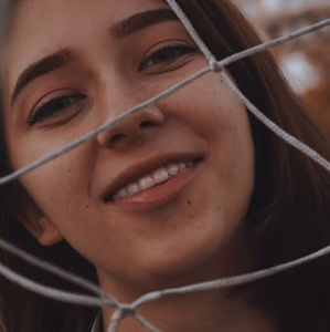 Meet your Posher, Alina